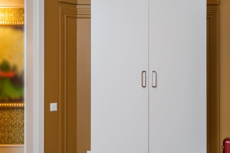 Dekoracyjne panele PCM w domu – ściany i meble, które magazynują ciepło i chłód